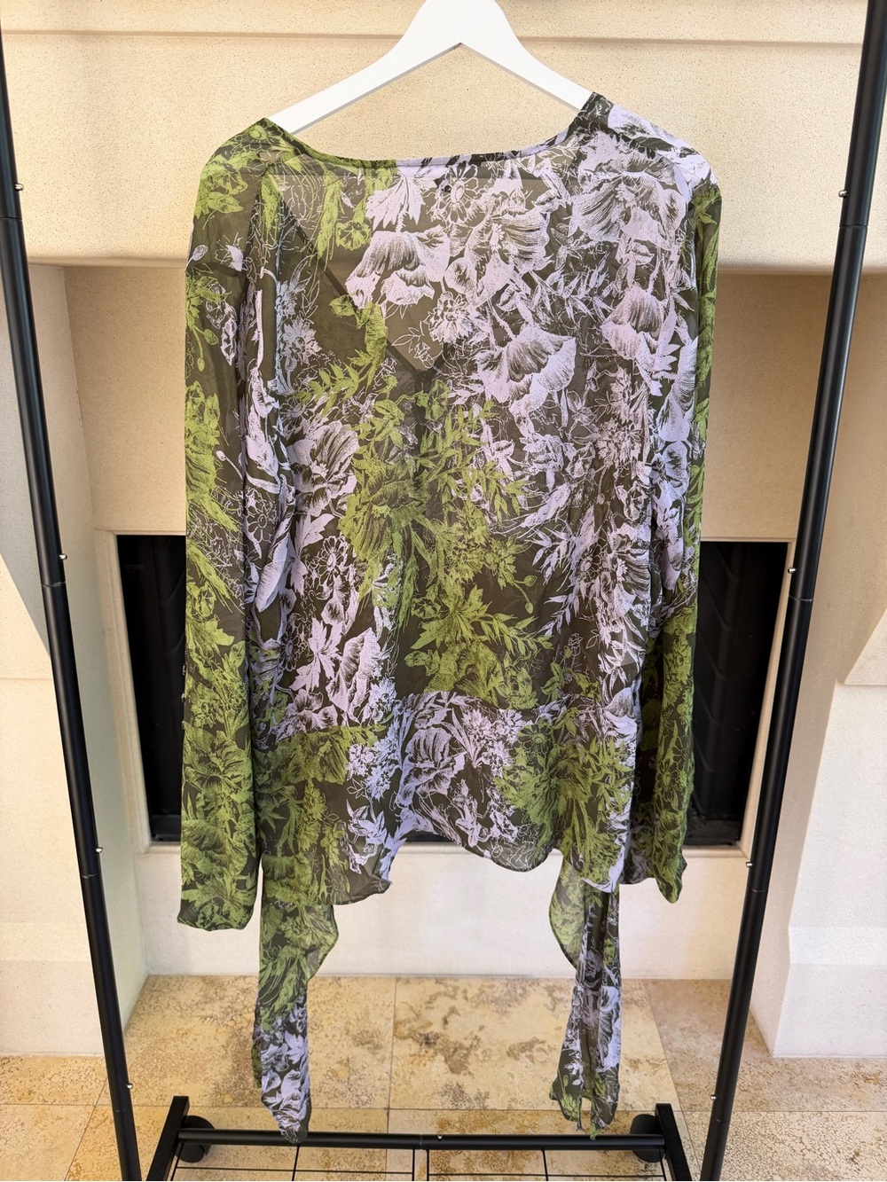 BCBG Flowy Top - Picture 2 of 5